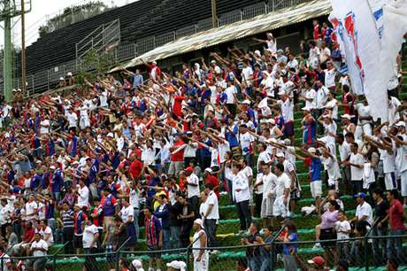 Paraná Clube é o time que mais se valorizou em relação a 2012 <p>Paraná Clube é o time que mais se valorizou em relação a 2012</p>