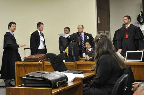 Juíza Marixa Fabiane negou o pedido de adiamento do julgamento feito pela defesa Juíza Marixa Fabiane negou o pedido de adiamento do julgamento feito pela defesa