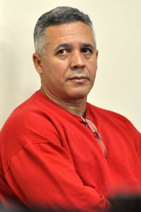 O ex-policial Bola é acusado de matar, esquartejar e ocultar o corpo de Eliza Samudio <p>O ex-policial Bola é acusado de matar, esquartejar e ocultar o corpo de Eliza Samudio</p>
