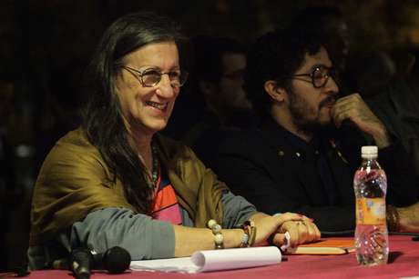 Esta foi a primeira "audiência pública" da Comissão Extraordinária de Direitos Humanos e Minorias, que se propõe a ser um espaço para debater os temas "proibidos" por Feliciano <p>Esta foi a primeira "audiência pública" da Comissão Extraordinária de Direitos Humanos e Minorias, que se propõe a ser um espaço para debater os temas "proibidos" por Feliciano </p>