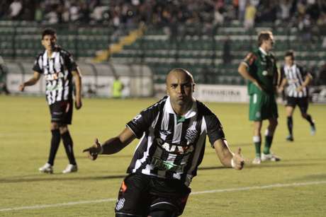 Figueirense e Chapecoense ficaram no empate Figueirense e Chapecoense ficaram no empate