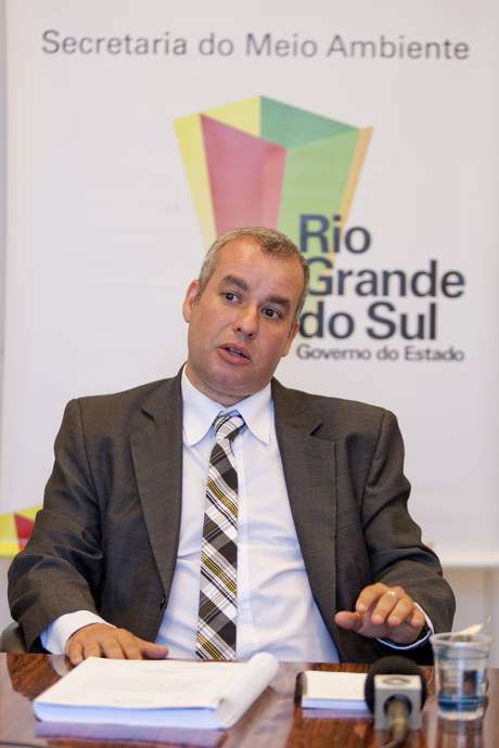 Entre os detidos na operação da Polícia Federal no Rio Grande do Sul está o secretário estadual do meio ambiente, Carlos Niedersberg Entre os detidos na operação da Polícia Federal no Rio Grande do Sul está o secretário estadual do meio ambiente, Carlos Niedersberg