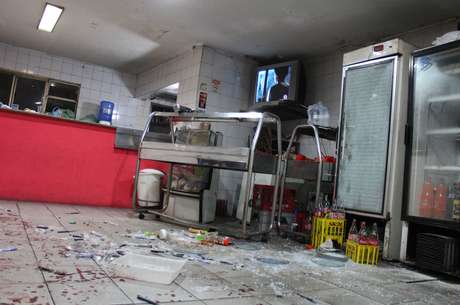 As vítimas entraram em luta corporal com os criminosos As vítimas entraram em luta corporal com os criminosos