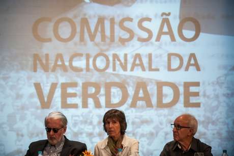 Segundo coordenador da comissão, relatório ajudará em uma 'futura investigação judicial para a responsabilização dos agentes do Estado' Segundo coordenador da comissão, relatório ajudará em uma 'futura investigação judicial para a responsabilização dos agentes do Estado'