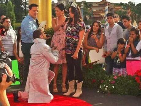 Twitter Momento cumbre en TV: Nacho le pide matrimonio a su pareja.