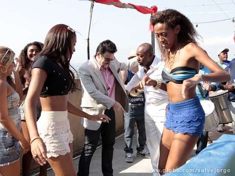 Aisha não consegue se enturmar com o pessoal do Alemão <p>Aisha não consegue se enturmar com o pessoal do Alemão</p>