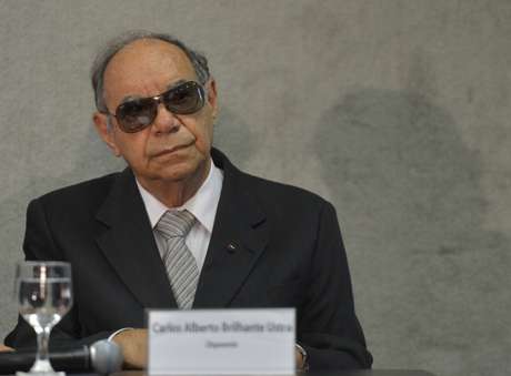 O coronel reformado Carlos Alberto Brilhante Ustra, que comandou o DOI-Codi-SP entre 1970 e 1974, prestou depoimento à Comissão Nacional da Verdade <p>O coronel reformado Carlos Alberto Brilhante Ustra, que comandou o DOI-Codi-SP entre 1970 e 1974, prestou depoimento à Comissão Nacional da Verdade</p>