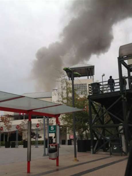 Twitter / @BelmarLabbe El incendio afectó al local "Madam Tusan"