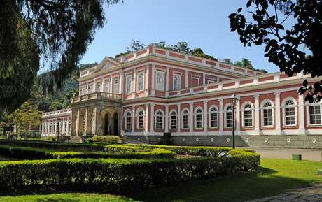 Pelo texto aprovado, a guarda e a administração dos bens passarão a museus federais, estaduais ou municipais <p>Pelo texto aprovado, a guarda e a administração dos bens passarão a museus federais, estaduais ou municipais</p>