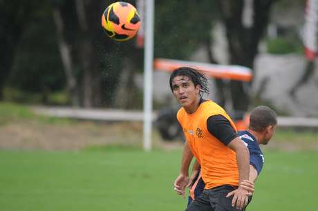 Marcelo Moreno foi mantido entre os reservas do Flamengo <p>Marcelo Moreno foi mantido entre os reservas do Flamengo</p>