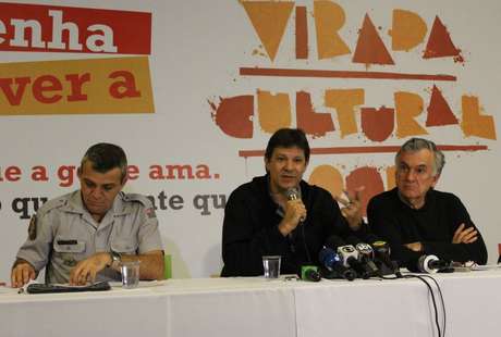 O prefeito de São Paulo, Fernando Haddad, em coletiva na tarde deste domingo (19) <p>O prefeito de São Paulo, Fernando Haddad, em coletiva na tarde deste domingo (19)</p>