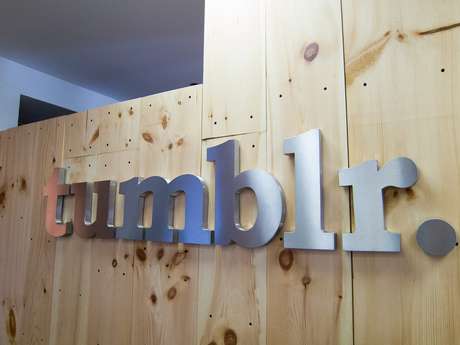 Tumblr hospeda 108 milhões de blogs com 50,7 bilhões de mensagens entre eles Tumblr hospeda 108 milhões de blogs com 50,7 bilhões de mensagens entre eles