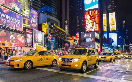 Para se deslocar por Nova York, os famosos táxis amarelos são uma alternativa viável <p>Para se deslocar por Nova York, os famosos táxis amarelos são uma alternativa viável</p>