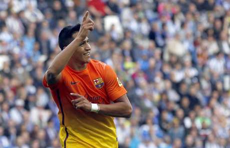 Alexis Sánchez fez um belo gol na vitória do Barcelona Alexis Sánchez fez um belo gol na vitória do Barcelona
