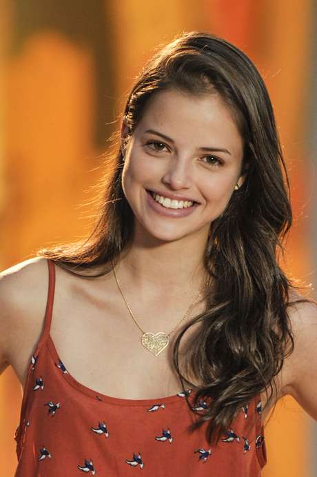 Atriz interpreta a personagem Ju em 'Malhação' Atriz interpreta a personagem Ju em 'Malhação'