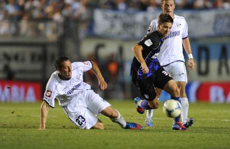 Télam <p>¿Pondrán todo? Los jugadores de Racing dicen que si, los hinchas piden que no</p>