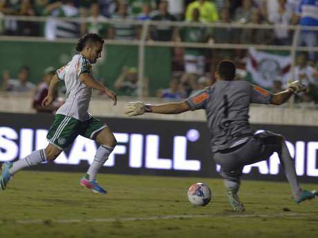 Entre outros nomes, Maikon Leite ainda deve deixar clube alviverde <p>Entre outros nomes, Maikon Leite ainda deve deixar clube alviverde</p>