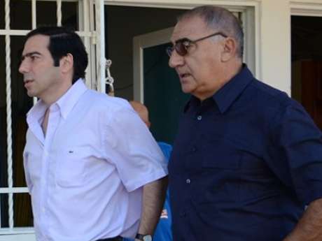 Cortesía Antonio Char, presidente del Junior junto al nuevo DT del equipo, Miguel Ángel López