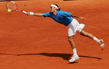 Surpreendido como número 1 do mundo, Federer admite ter subestimado Kuerten devido às condições físicas do brasileiro <p>Surpreendido como número 1 do mundo, Federer admite ter subestimado Kuerten devido às condições físicas do brasileiro</p>