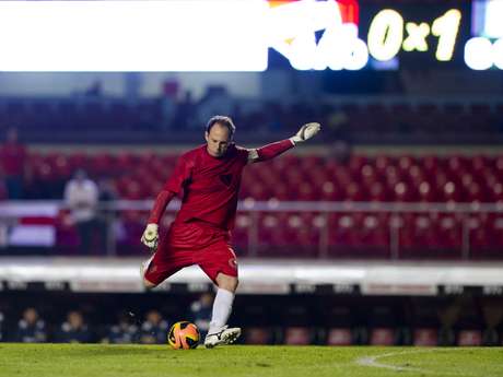 Autuori está confiante no desempenho de Rogério Ceni para reerguer o São Paulo <p>Autuori está confiante no desempenho de Rogério Ceni para reerguer o São Paulo</p>