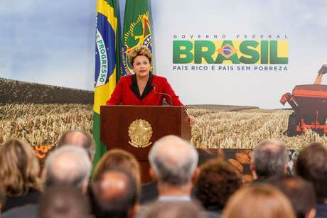 A presidente Dilma no lançamento do Plano Agrícola e Pecuário 2013/2014, em 4 de junho A presidente Dilma no lançamento do Plano Agrícola e Pecuário 2013/2014, em 4 de junho