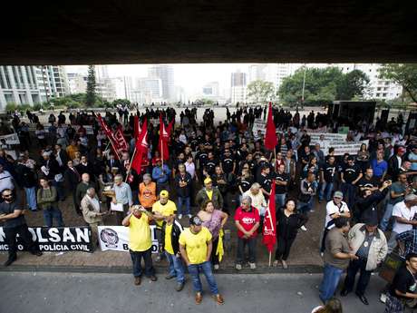 Bruno Santos / Terra Os policiais civis de São Paulo ameaçam entrar em greve em agosto caso o governo não se demonstre disposto a negociar com a categoria