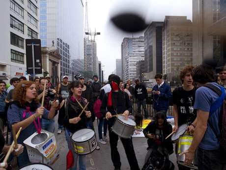 Bruno Santos / Terra <p>Nova manifestação começou por volta das 17h nesta terça-feira</p>