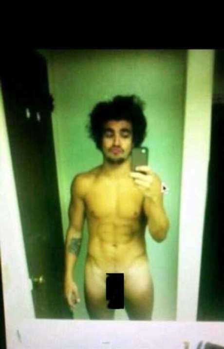 Caio Castro teve uma suposta foto divulgada Caio Castro teve uma suposta foto divulgada