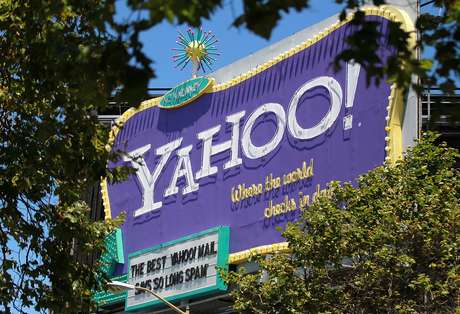 Usuários do Yahoo! foram espionados pelo governo americano <p>Usuários do Yahoo! foram espionados pelo governo americano</p>