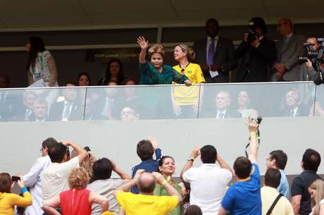 Presidente Dilma Rousseff foi vaiada durante a cerimônia de abertura da Copa das Confederações <p>Presidente Dilma Rousseff foi vaiada durante a cerimônia de abertura da Copa das Confederações</p>