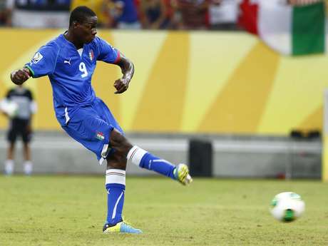 Balotelli converteu todos os 24 pênaltis que cobrou <p>Balotelli converteu todos os 24 pênaltis que cobrou</p>