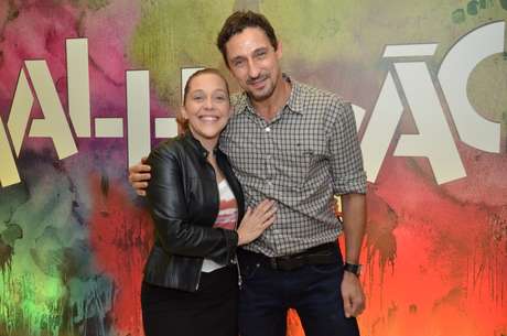 <p>Na &uacute;ltima quarta-feira (19), elenco, autoras e dire&ccedil;&atilde;o lan&ccedil;aram, no Rio de Janeiro, a nova temporada de Malha&ccedil;&atilde;o, que estreia na Globo no dia 8 de julho. O foco da trama ser&aacute; a vis&atilde;o da fam&iacute;lia e, por causa disso, a hist&oacute;ria tamb&eacute;m muda um pouco de lugar, com boa parte no bairro do Graja&uacute;, no Rio de Janeiro, mas ainda com a escola como cen&aacute;rio. Na fotos, Isabela Garcia e Tuca Andrada</p>