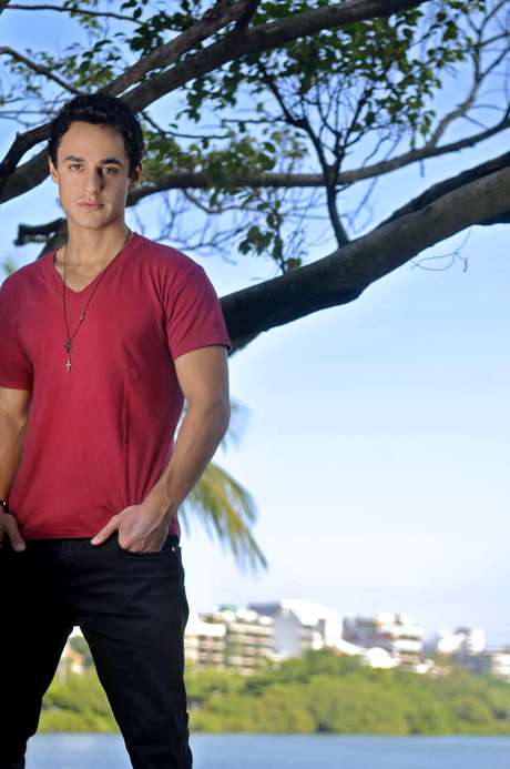 Thiago Amaral fez uma preparação para viver o personagem Thiago Amaral fez uma preparação para viver o personagem