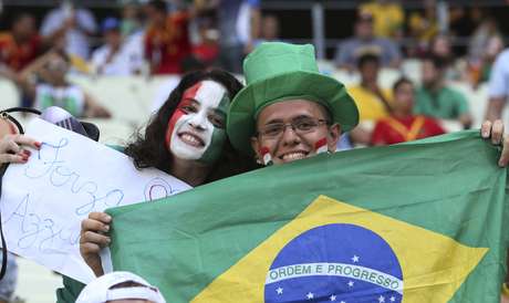 Torcida brasileira apoiou a Itália durante a partida <p>Torcida brasileira apoiou a Itália durante a partida</p>