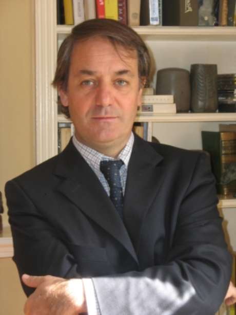 Gentileza UDP. Profesor titular de Facultad de Comunicación de la Universidad Católica, Enrique Vergara.