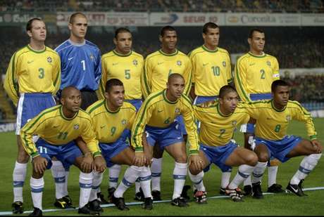 Seleção Brasileira perfilada em Vigo: jogo mais relevante pelo extracampo Seleção Brasileira perfilada em Vigo: jogo mais relevante pelo extracampo