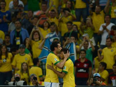Fred e Neymar se destacaram na vitória brasileira <p>Fred e Neymar se destacaram na vitória brasileira</p>