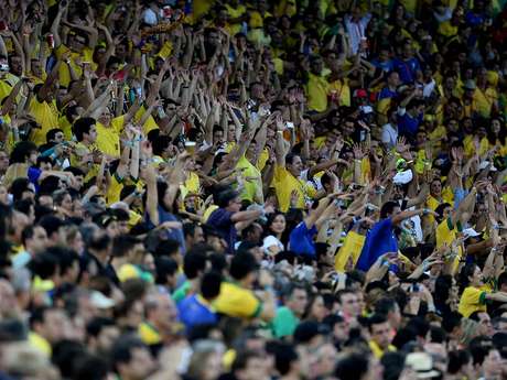 Torcida teve dificuldades com internet durante a Copa das Confederações <p>Torcida teve dificuldades com internet durante a Copa das Confederações</p>