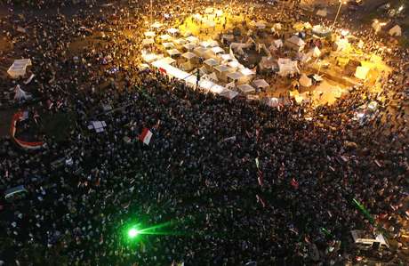 A onda nova onda de protestos que recoloca o Egito em uma situação de instabilidade análoga à vivida durante a chamada Primavera Árabe ocorre dias após um discurso no qual Mursi alertou para o risco de cisão nacional A onda nova onda de protestos que recoloca o Egito em uma situação de instabilidade análoga à vivida durante a chamada Primavera Árabe ocorre dias após um discurso no qual Mursi alertou para o risco de cisão nacional
