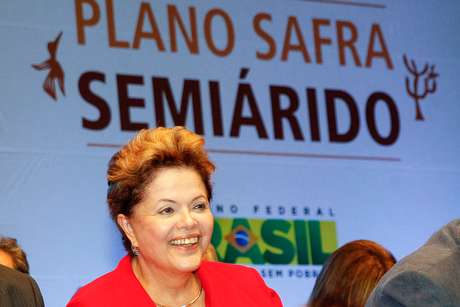 Presidente durante cerimônia de lançamento do Plano Safra Semiárido 2013/2014 nesta quinta-feira Presidente durante cerimônia de lançamento do Plano Safra Semiárido 2013/2014 nesta quinta-feira