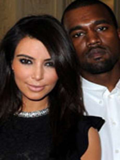 kimkardashian.celebuzz.com Kim Kardashian y Kanye West