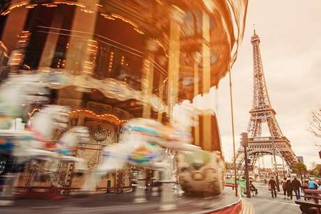 França: 402.476 visitantes brasileiros em 2011 França: 402.476 visitantes brasileiros em 2011
