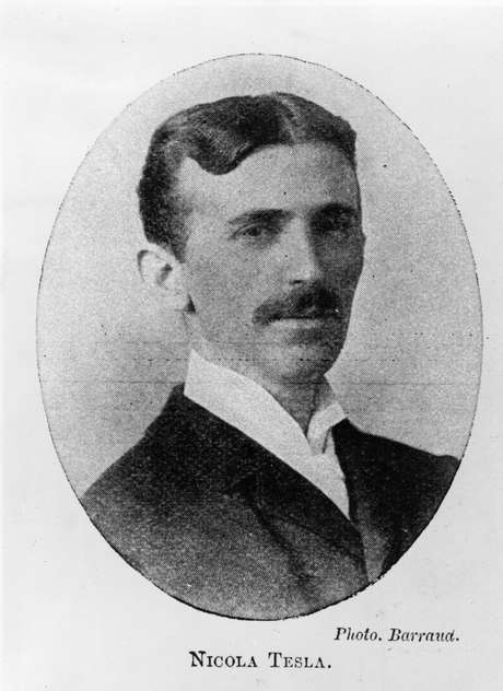 Nikola Tesla (1856 - 1943) foi reconhecido tardiamente como gênio pela ciência <p>Nikola Tesla (1856 - 1943) foi reconhecido tardiamente como gênio pela ciência</p>
