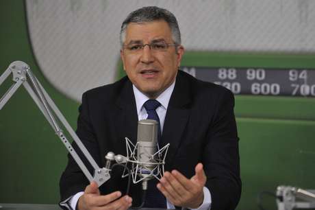 Alexandre Padilha, ministro da Saúde, falou sobre o programa Mais Médicos Alexandre Padilha, ministro da Saúde, falou sobre o programa Mais Médicos