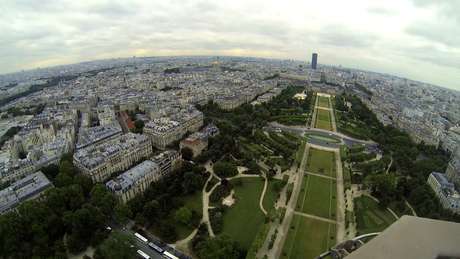 Mapeamento permite que usuário tenha uma visão panorâmica de Paris Mapeamento permite que usuário tenha uma visão panorâmica de Paris