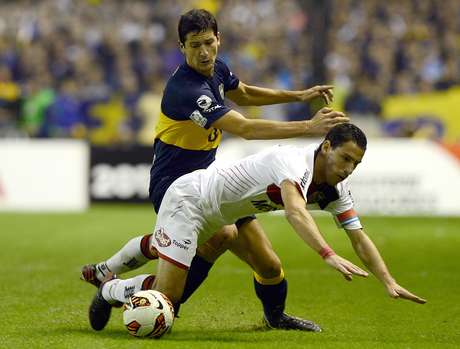 Além do Fluminense, o Parma, da Itália, seria o outro clube que gostaria de contar com o zagueiro de 25 anos do Boca Juniors <p>Além do Fluminense, o Parma, da Itália, seria o outro clube que gostaria de contar com o zagueiro de 25 anos do Boca Juniors</p>