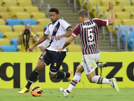 Revelado pelo Santos, André reencontra a torcida com a camisa do Vasco <p>Revelado pelo Santos, André reencontra a torcida com a camisa do Vasco</p>