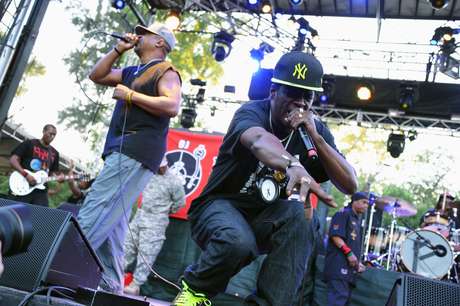 Flavor Flav e Chuck D, do Public Enemy: "não há mais grandes discos de hip hop por aí, mas há alguns bons álbuns de rap" <p>Flavor Flav e Chuck D, do Public Enemy: "não há mais grandes discos de hip hop por aí, mas há alguns bons álbuns de rap"</p>