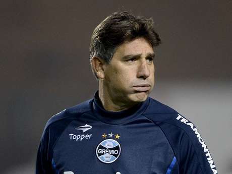 Time de Renato Gaúcho pega Santos pela Copa do Brasil <p>Time de Renato Gaúcho pega Santos pela Copa do Brasil</p>
