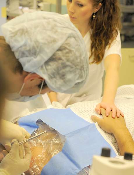 Brasil lançou programa para levar médicos para as comunidades do interior e periferias das grandes cidades Brasil lançou programa para levar médicos para as comunidades do interior e periferias das grandes cidades